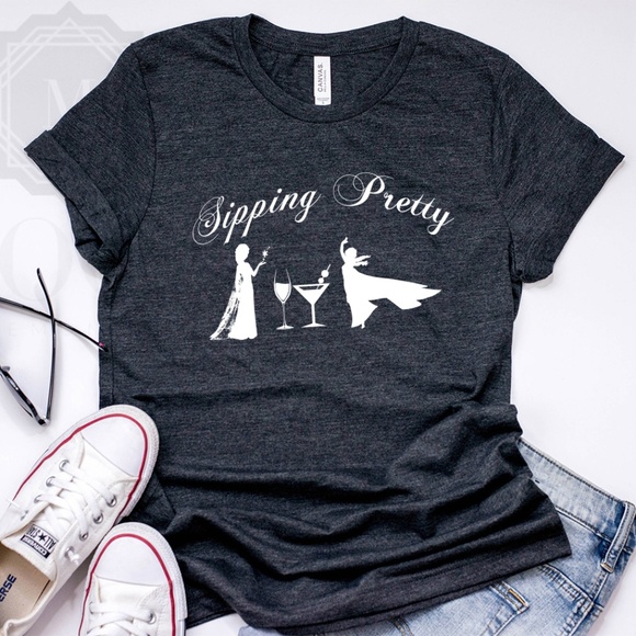 Frozen Anna & Elsa themed Funny T-shirt for Women - Picture 1 of 4